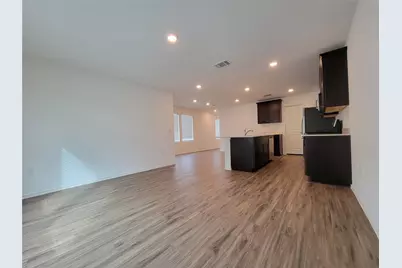 12109 Short Leaf Path, Del Valle, TX 78617 - Photo 9