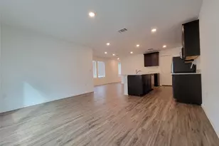 12109 Short Leaf Path, Del Valle, TX 78617 - Photo 9