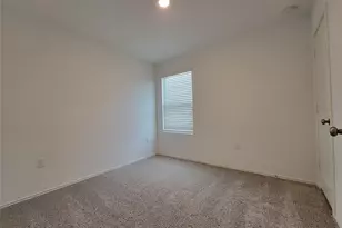 12109 Short Leaf Path, Del Valle, TX 78617 - Photo 17