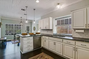 12201 Painted Bunting Dr, Austin, TX 78726 - Photo 11