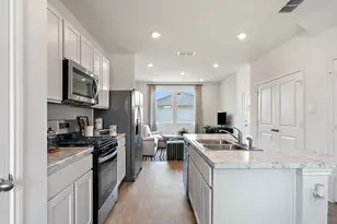 318 Nizao Ln, Bastrop, TX 78602 - Photo 7