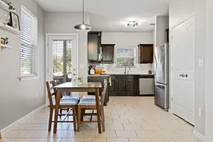 5436 Juniper Jct Ln, Austin, TX 78744 - Photo 11