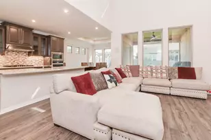 201 S Park Vista, Georgetown, TX 78628 - Photo 7