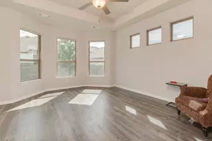 201 S Park Vista, Georgetown, TX 78628 - Photo 15