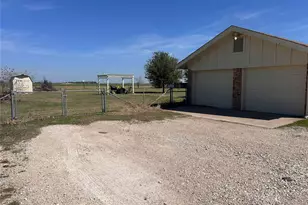 5931 Limmer Loop, Hutto, TX 78634 - Photo 5