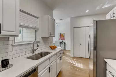 1206 Maple Avenue, Austin, TX 78702 - Photo 7