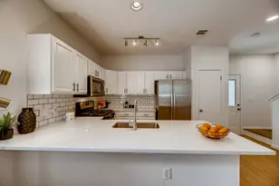 1206 Maple Ave, Austin, TX 78702 - Photo 25