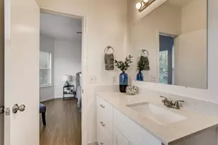 1206 Maple Ave, Austin, TX 78702 - Photo 15