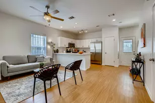1206 Maple Ave, Austin, TX 78702 - Photo 3