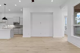 421 Hickory Spgs Trl, Georgetown, TX 78628 - Photo 15