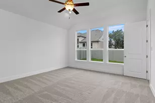 421 Hickory Spgs Trl, Georgetown, TX 78628 - Photo 17