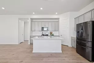 1024 Bear Track Loop, Georgetown, TX 78628 - Photo 9