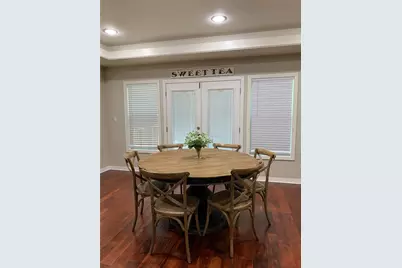 608 E 13th Street, Georgetown, TX 78626 - Photo 5