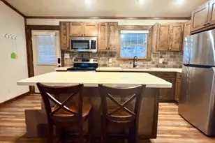 520 Leisure Ln, Cedar Creek, TX 78612 - Photo 7