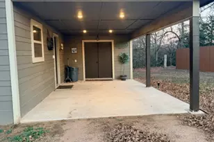 520 Leisure Ln, Cedar Creek, TX 78612 - Photo 17