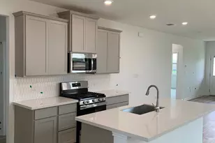 152 Lime St, Buda, TX 78610 - Photo 5