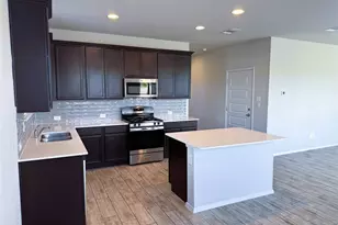 106 Crooked Trail Trail, Bastrop, TX 78602 - Photo 11