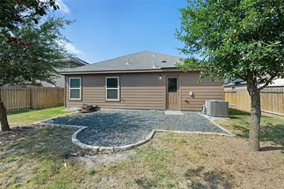 18616 Speculator Lane, Elgin, TX 78621 - Photo 23