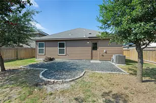 18616 Speculator Ln, Elgin, TX 78621 - Photo 23