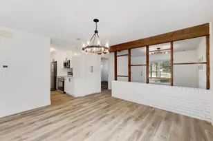 8312 Bowling Green Dr, Austin, TX 78757 - Photo 9