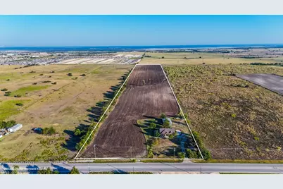 1501 Fm-487, Jarrell, TX 76537 - Photo 1