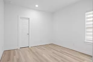 213 Great Lawn Bnd, Liberty Hill, TX 78642 - Photo 25