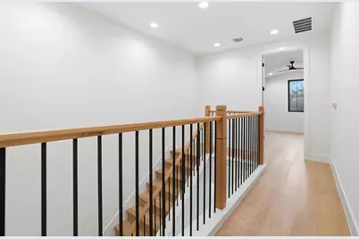 3005 Silverleaf Drive, Austin, TX 78757 - Photo 23