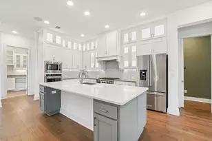 100 Barefoot Park Ln, Georgetown, TX 78628 - Photo 1