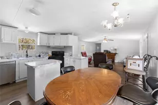 2711 Citation Dr, Del Valle, TX 78617 - Photo 3