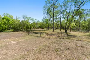 2711 Citation Dr, Del Valle, TX 78617 - Photo 13