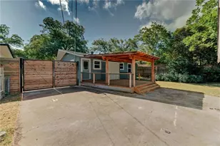 8318 Burrell Dr, Austin, TX 78757 - Photo 23