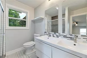 8318 Burrell Dr, Austin, TX 78757 - Photo 15