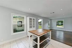 8318 Burrell Dr, Austin, TX 78757 - Photo 11