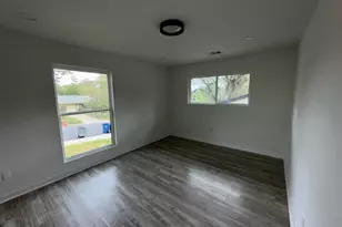 2101 Vanderbilt Ln, Austin, TX 78723 - Photo 9