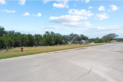 227 Alder Lane, New Braunfels, TX 78132 - Photo 5