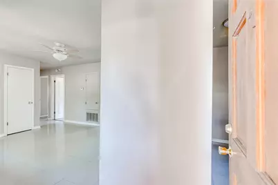 501 Krebs Lane, Austin, TX 78704 - Photo 11