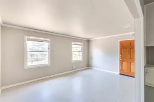 501 Krebs Ln, Austin, TX 78704 - Photo 1
