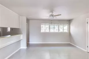 501 Krebs Ln, Austin, TX 78704 - Photo 13