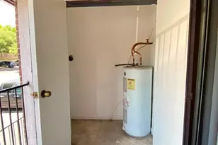 1840 Burton Dr, Austin, TX 78741 - Photo 19