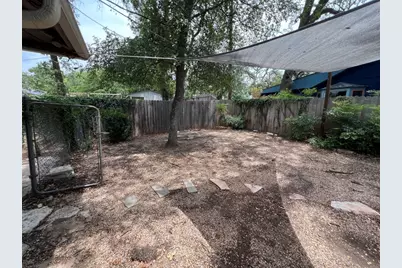 1200 Bentwood Road, Austin, TX 78722 - Photo 15