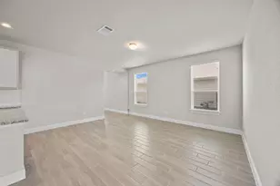 213 Graver St, Georgetown, TX 78626 - Photo 9