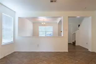 2209 Canvas Back Dr, Taylor, TX 76574 - Photo 5
