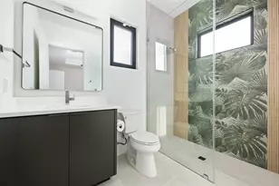 13701 Montview Dr, Austin, TX 78732 - Photo 23