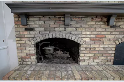 1806 S Main Street, Georgetown, TX 78626 - Photo 33