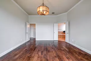 9215 Spicebrush Dr, Austin, TX 78759 - Photo 17