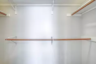 9215 Spicebrush Dr, Austin, TX 78759 - Photo 21