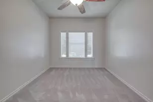 9215 Spicebrush Dr, Austin, TX 78759 - Photo 33