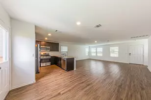 252 Patagonia, Kyle, TX 78640 - Photo 9