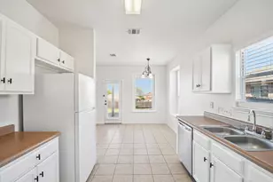 217 Killian Loop, Hutto, TX 78634 - Photo 9