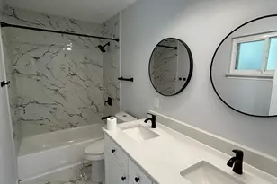 11803 Charing Cross Rd, Austin, TX 78759 - Photo 11